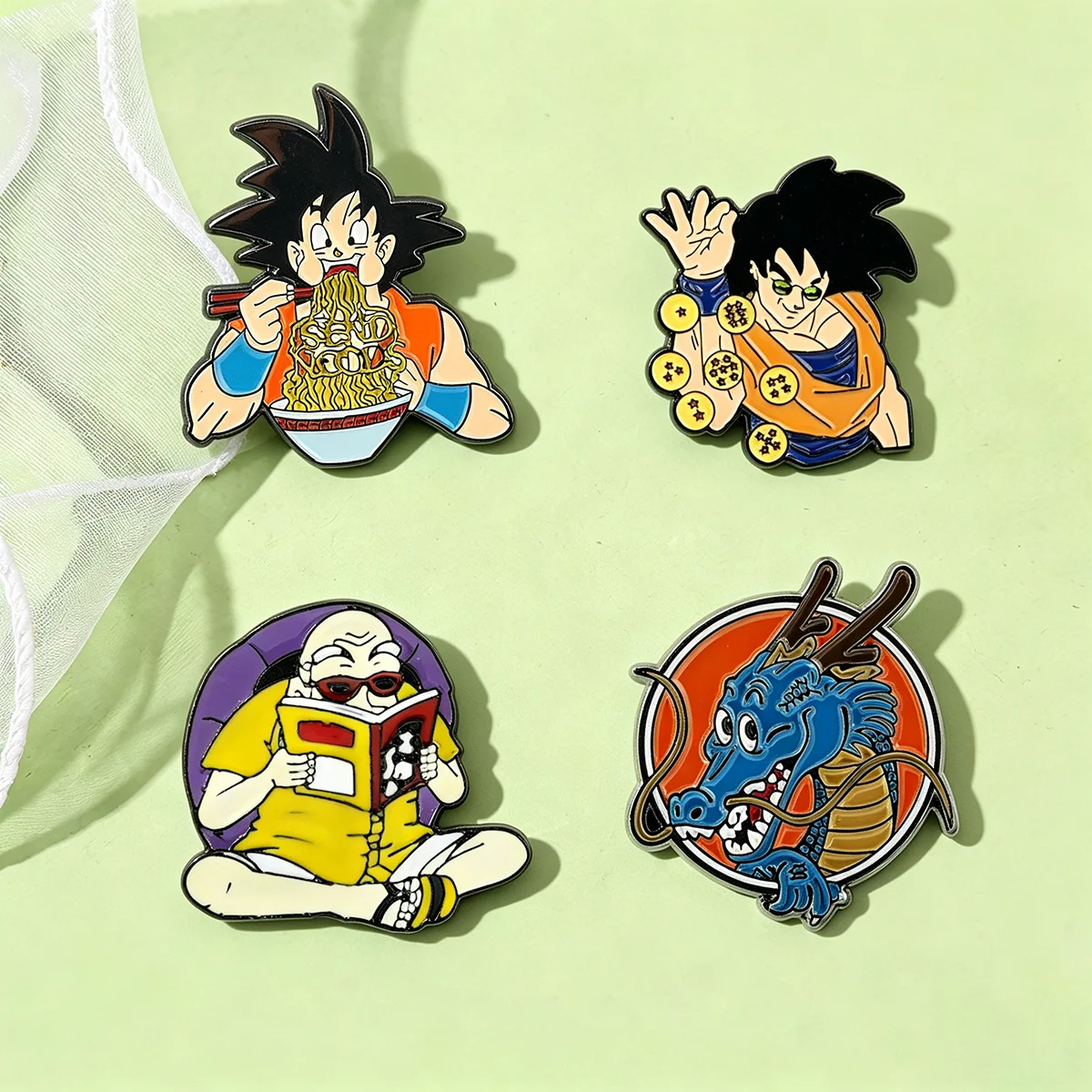 4Pcs/Set Anime Character Enamel Brooch Cartoon Funny Metal Badge Lapel Pin Cosplay Clothing Jewelry Accessories Gift For Friends