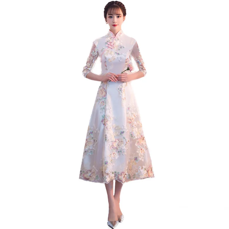 Champagne Sweet Elegant Bridesmaid Dress Women Temperament Formal Party Gown Exquisite Floral Embroidery Novelty Cheongsam