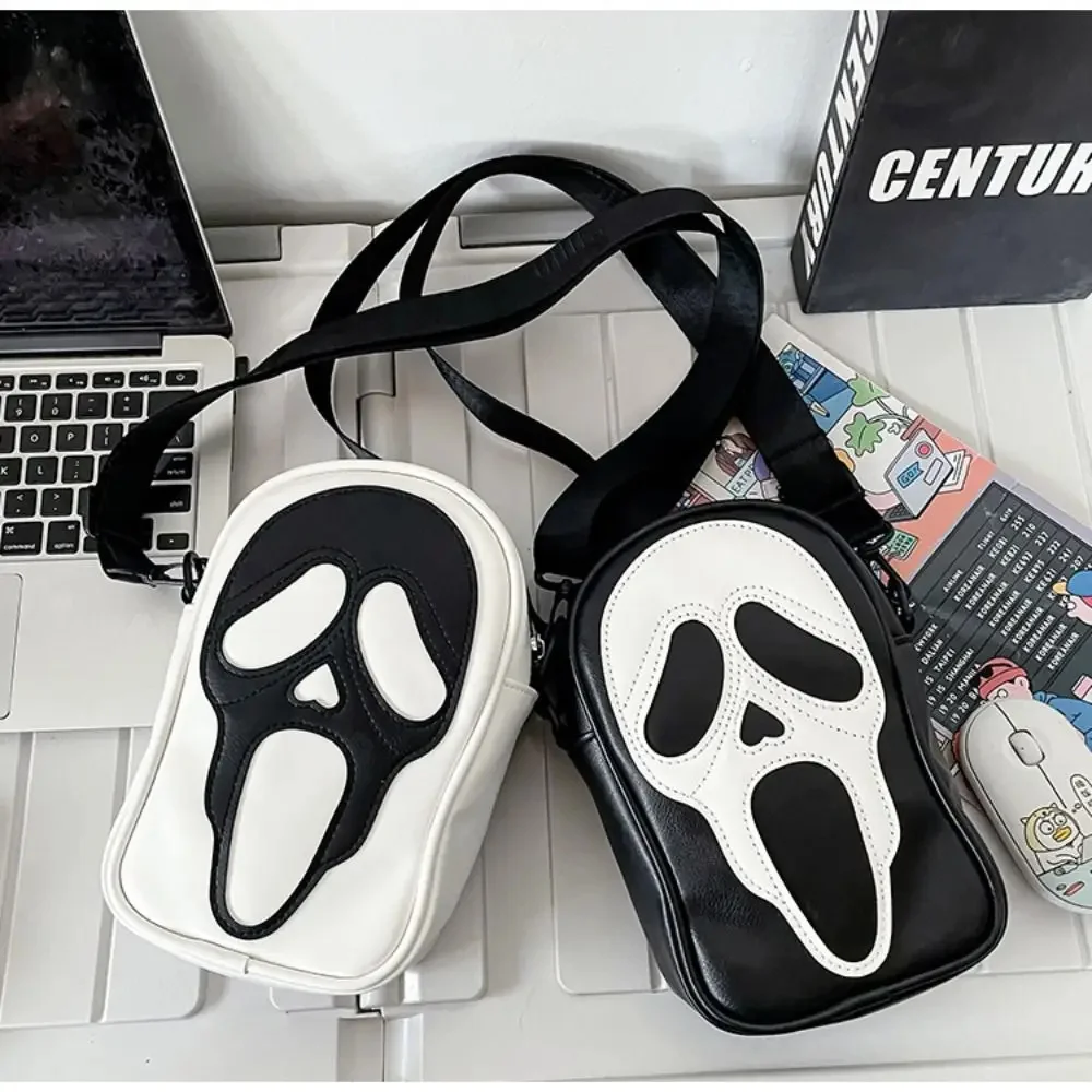 New Devil Ghost Bag Fashion PU Leather Black White Vintage Skull Messenger Bag Halloween Funny Casual Storage Crossbody Bags