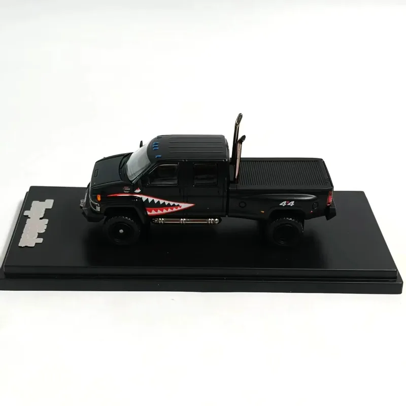 Diecast 1:64 Scale GOC Foshan Exhibition Limited Edition Shark Mouth Pickup Truck GMC Alloy Car Model