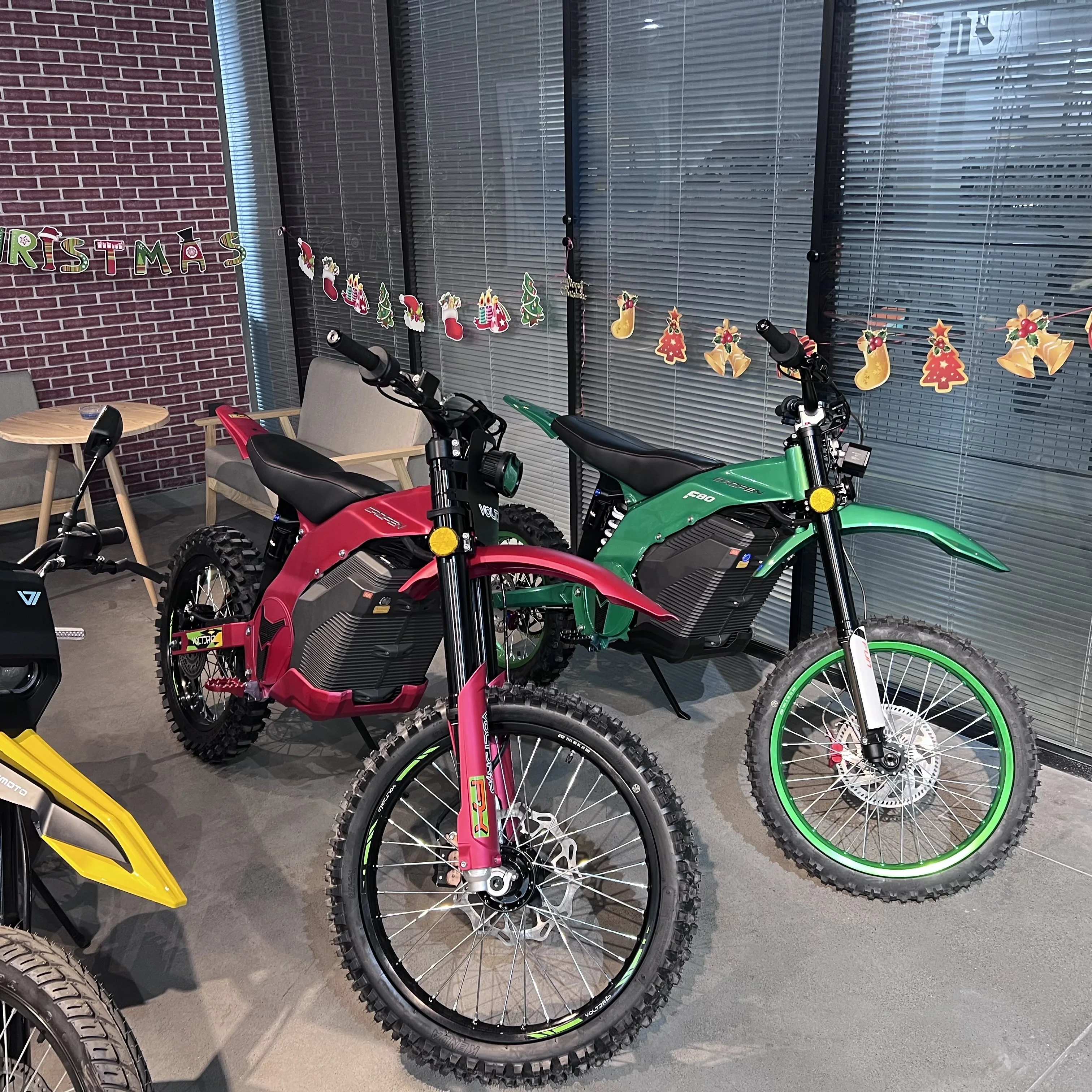 STLF競技レベル Caofen F8 工場製 72V 30 - 72V 12000W Electric Dirt Bike のレビューと価格