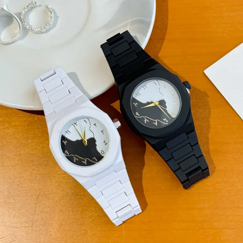 

Мужские модные простые черные кварцевые часы с большим циферблатом, повседневные поликарбонатные часы с пряжкой-бабочкой, мужские водонепроницаемые наручные часы