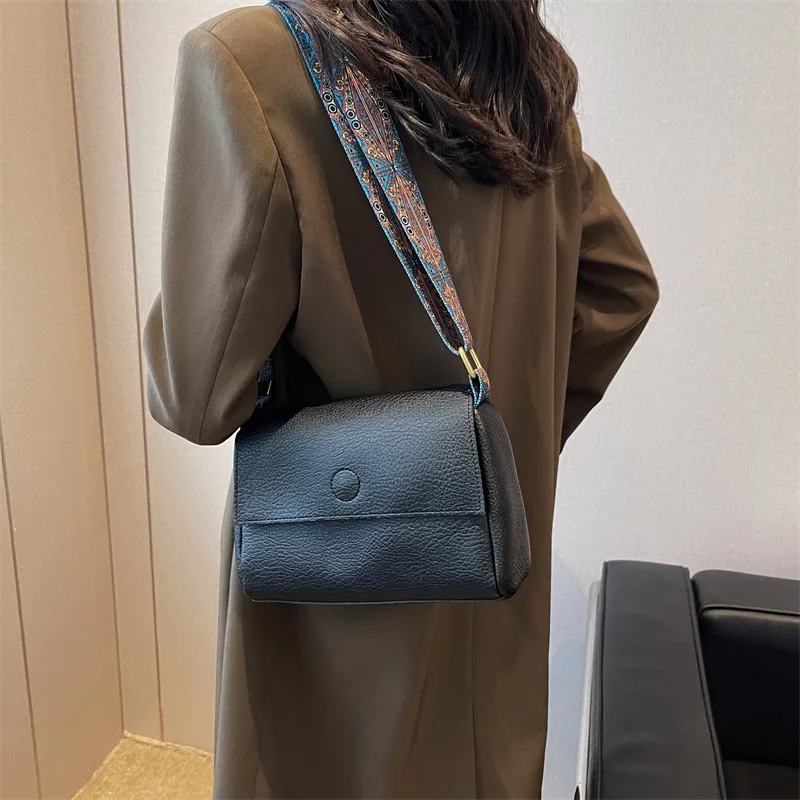 Solid Leather Tote Crossbody Bag for Women 2024 Tend Female Simple Shoulder Side Bag Quality Female Handbags and Purses