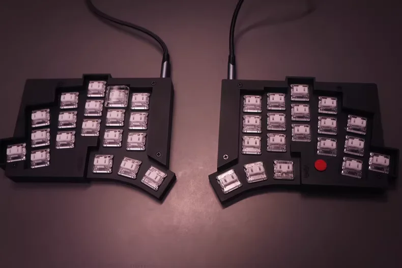 Trackpoint TOTEM Split Keyboard Ergonomi 38key Kabel Single-Mode Hotswap Kit Kustom Profil Rendah Kailh Choc V1 Mendukung QMK-VIAL