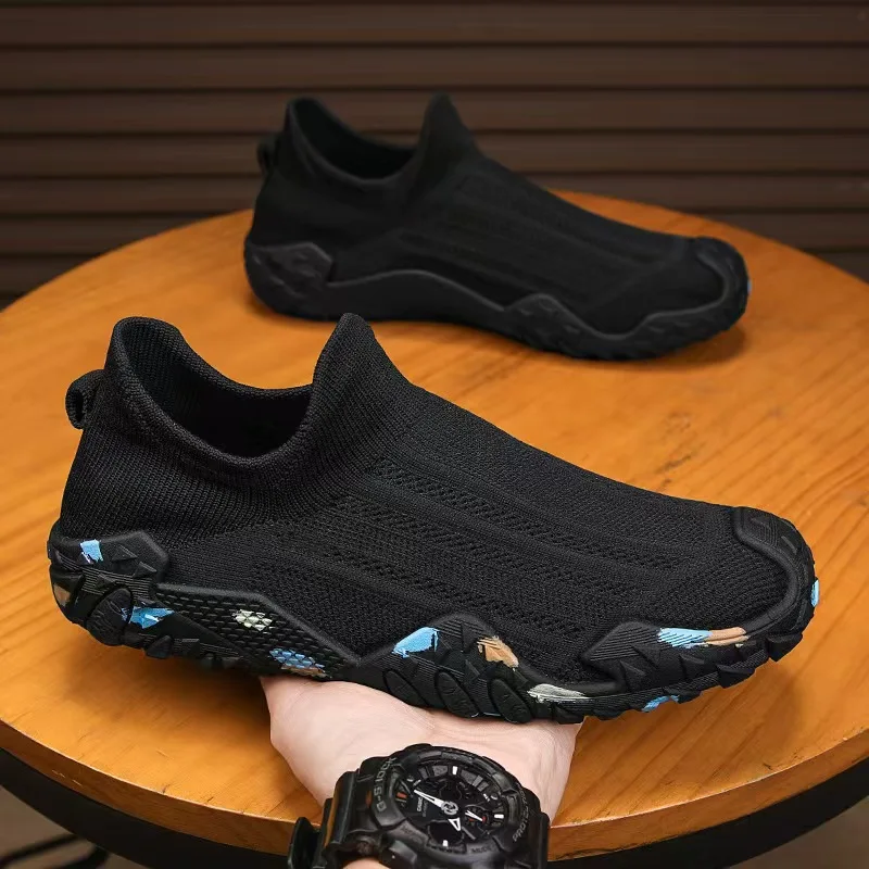Summer New Fashionable Breathable Sports Shoes Casual Fashion Outdoor Sports anti Slip Comfortable Men's Shoes