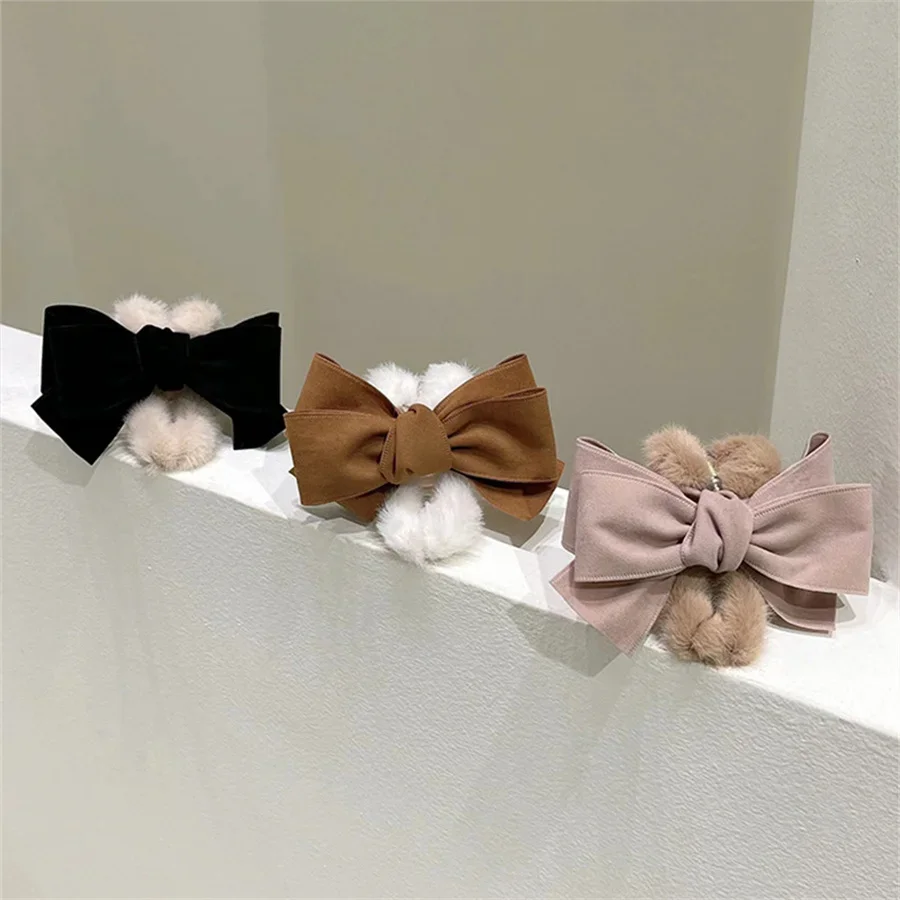 

Big Size Elegant Plush Hair Claws Clip For Women Girls Bow Hairpins Winter Head Accessories Hair Styling Tool Korean Barrettes