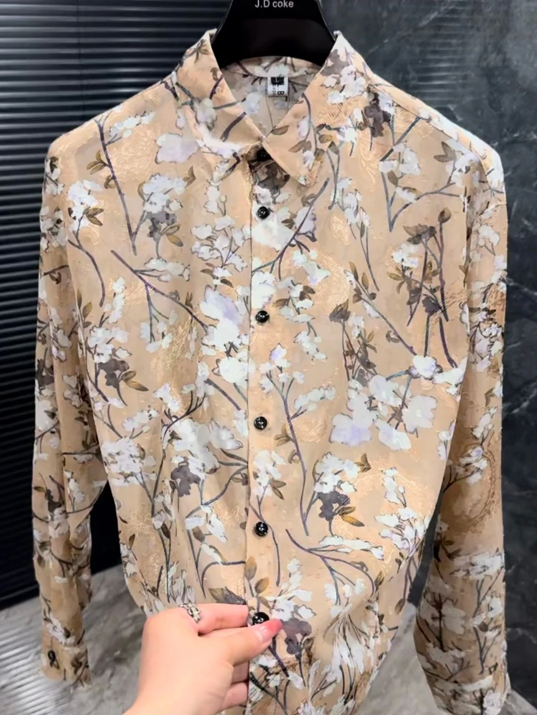 

Spring Summer Men's Ultra-Thin Breathable Sun-Protective Shirt Casual High-Quality Lightweight Fashionable Casual Shirt