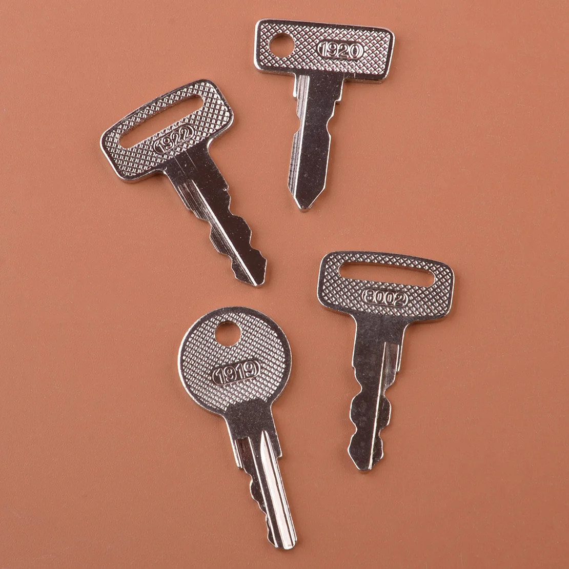 4Pcs Ignition Key Set Fit for E-Z-GO Yamaha Golf Cart PTV Club Car Ds/Precedent Gas/Electric 1920 1919 8002 1922 Model Silver
