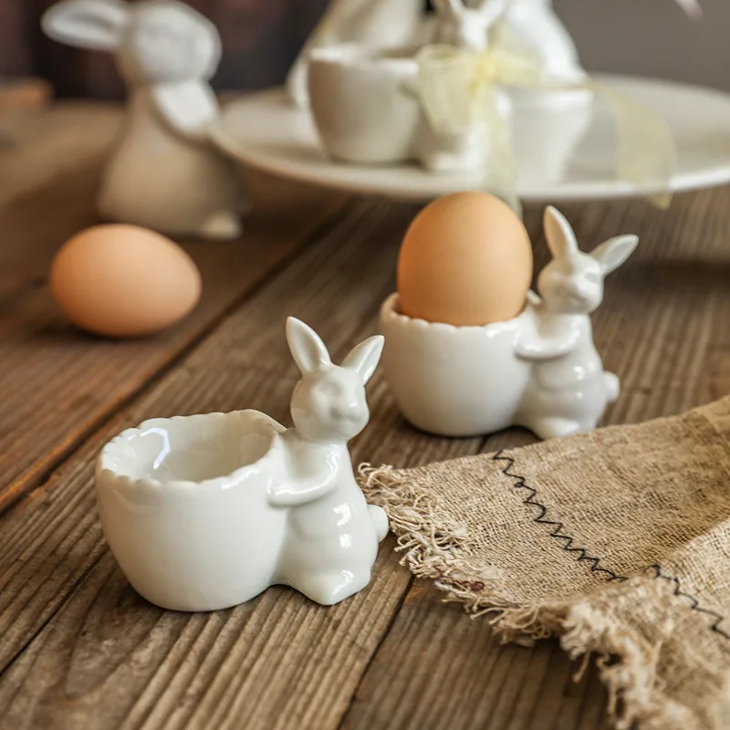 

Ceramic European-style Breakfast Egg Cup Pure White Rabbit Egg Tray Creative Living Room Decoration, Egg-shaped Candle Stand,