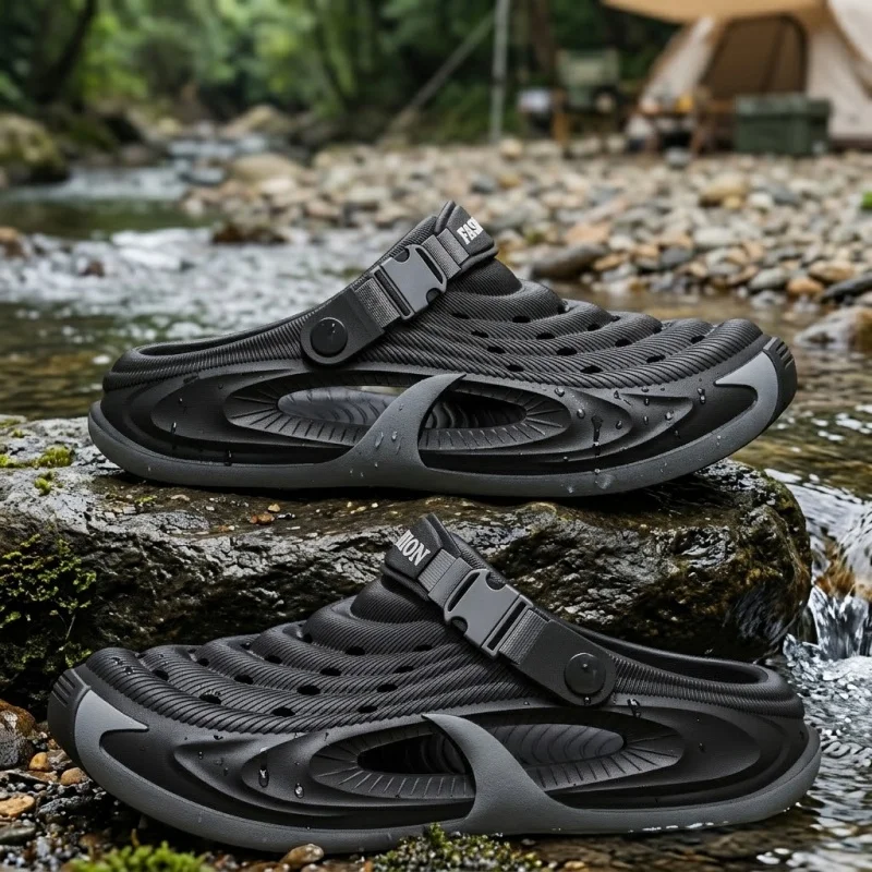 Men Summer Garden Clogs Wavy Texture Streamlined Cut Out Detail Color Block Sole Breathable Techwear Casual Sandals