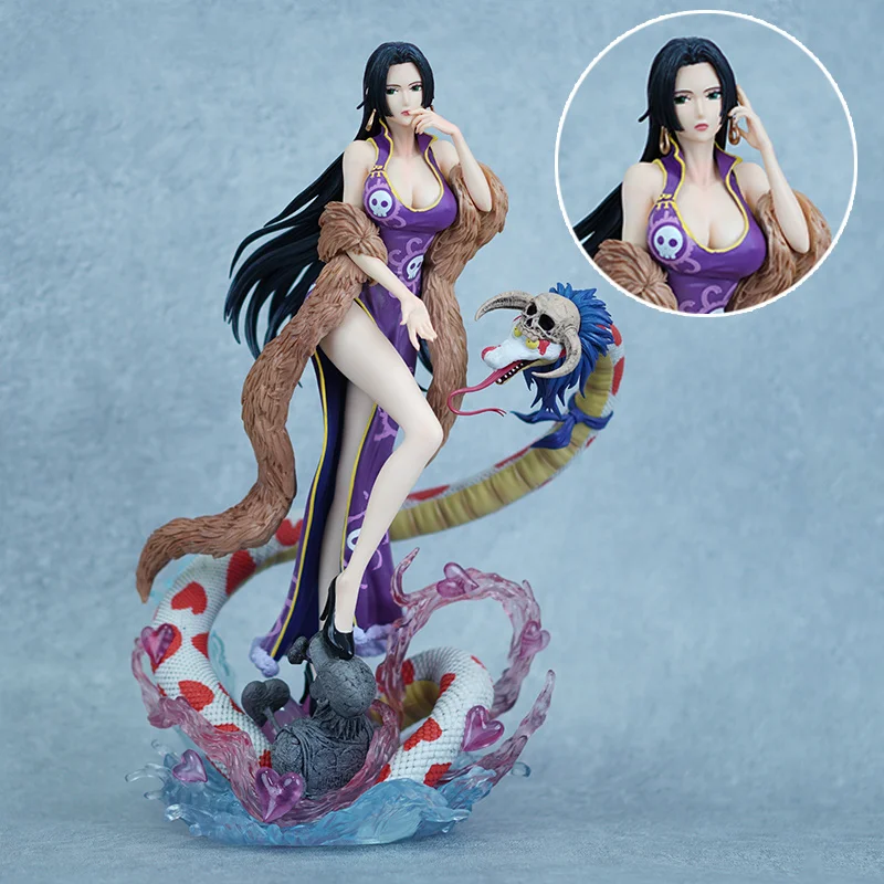 One Piece Snake Ji Female Emperor Handgefertigte Actionfigur 37 cm Animation Resonanz Ornamente Sammlerstück Handfigur