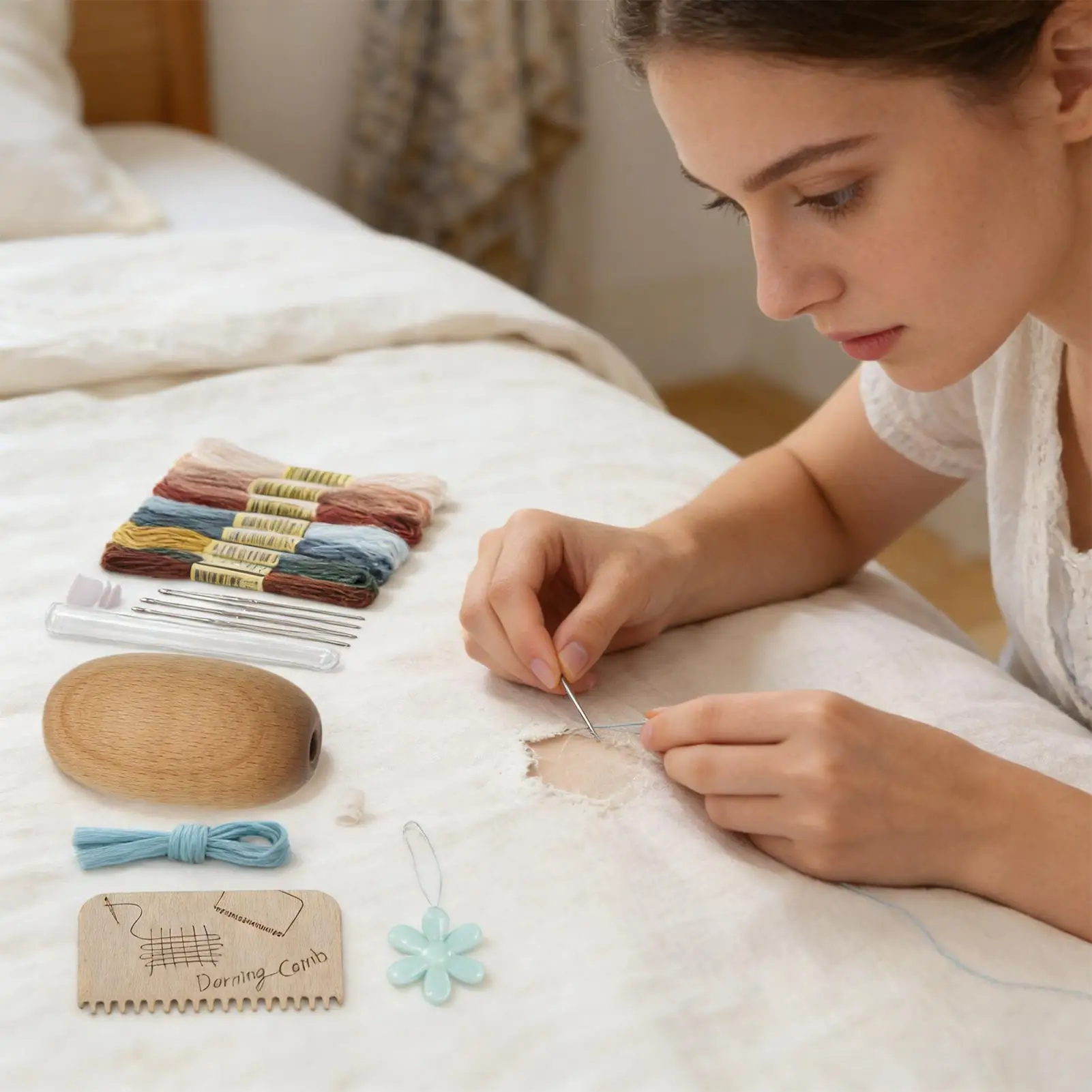 

Набор для заплаток носков: швейный диск с 9 иглами, заплаточное яйцо с нитевдевателем и 10 цветами швейных ниток для взрослой одежды