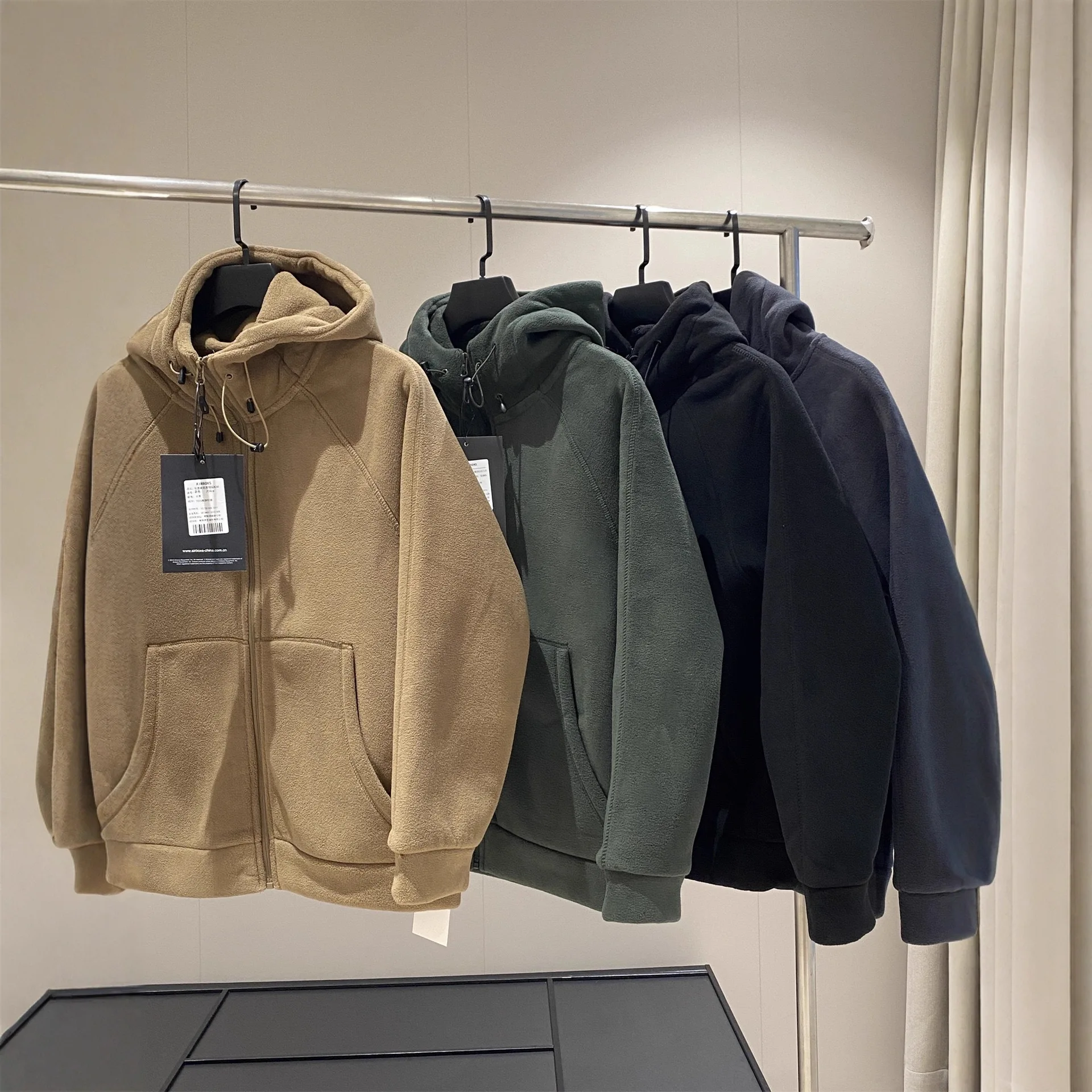 

Double Sided Fleece Hooded Jacket For Men American Retro Solid Color Thicken Jackets Autumn Casual Fashion Outdoor Warm Coat