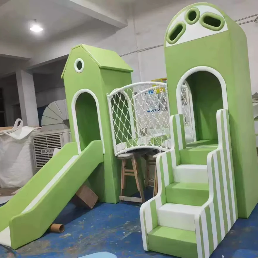Castle Commercial Amusement Park Rides Slide   Indoor Playground Equipment