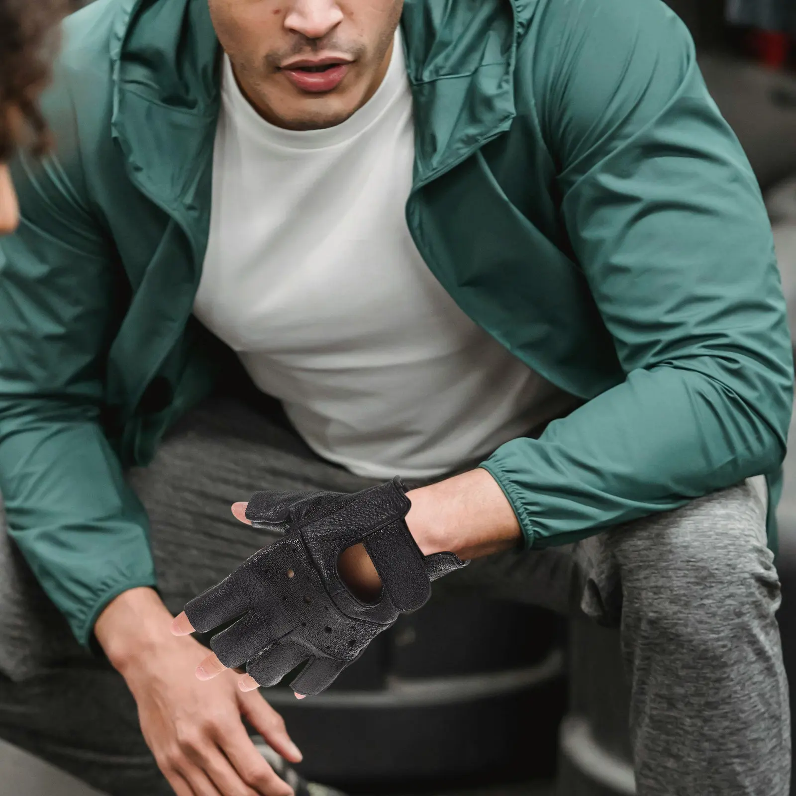 

Black Men Fingerless Gloves Half Finger Cycling Motorcycle Gym Outdoor Sports Fitness Training Biking Gloves