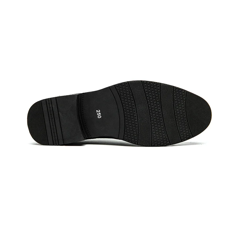 Men Shoes Punk Rivet Black Lace-up Breathable Casual Fashion Handmade Shoes for Men with Men Dress Shoes