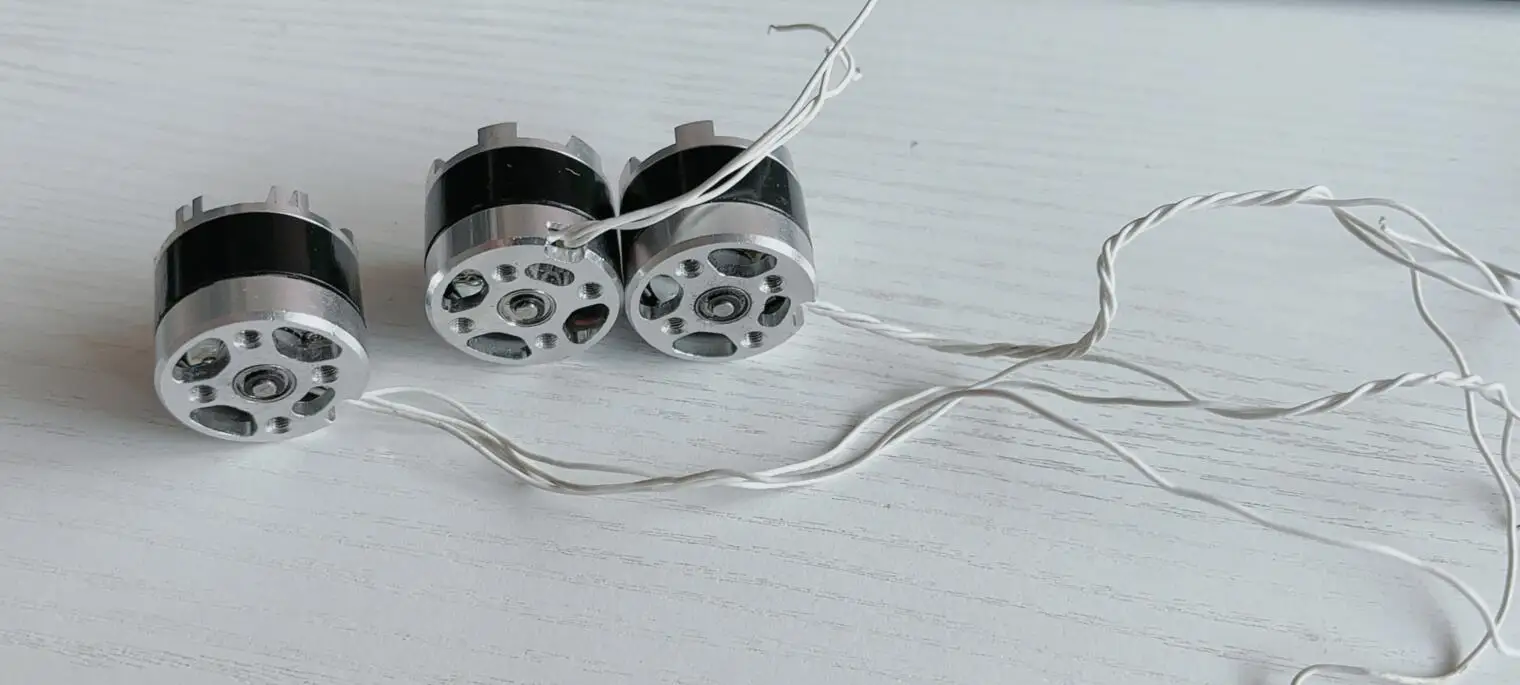 Uitverkoop 3 stuks 2208-80T borstelloze gimbalmotor ​   voor PTZ-gimbal DIY