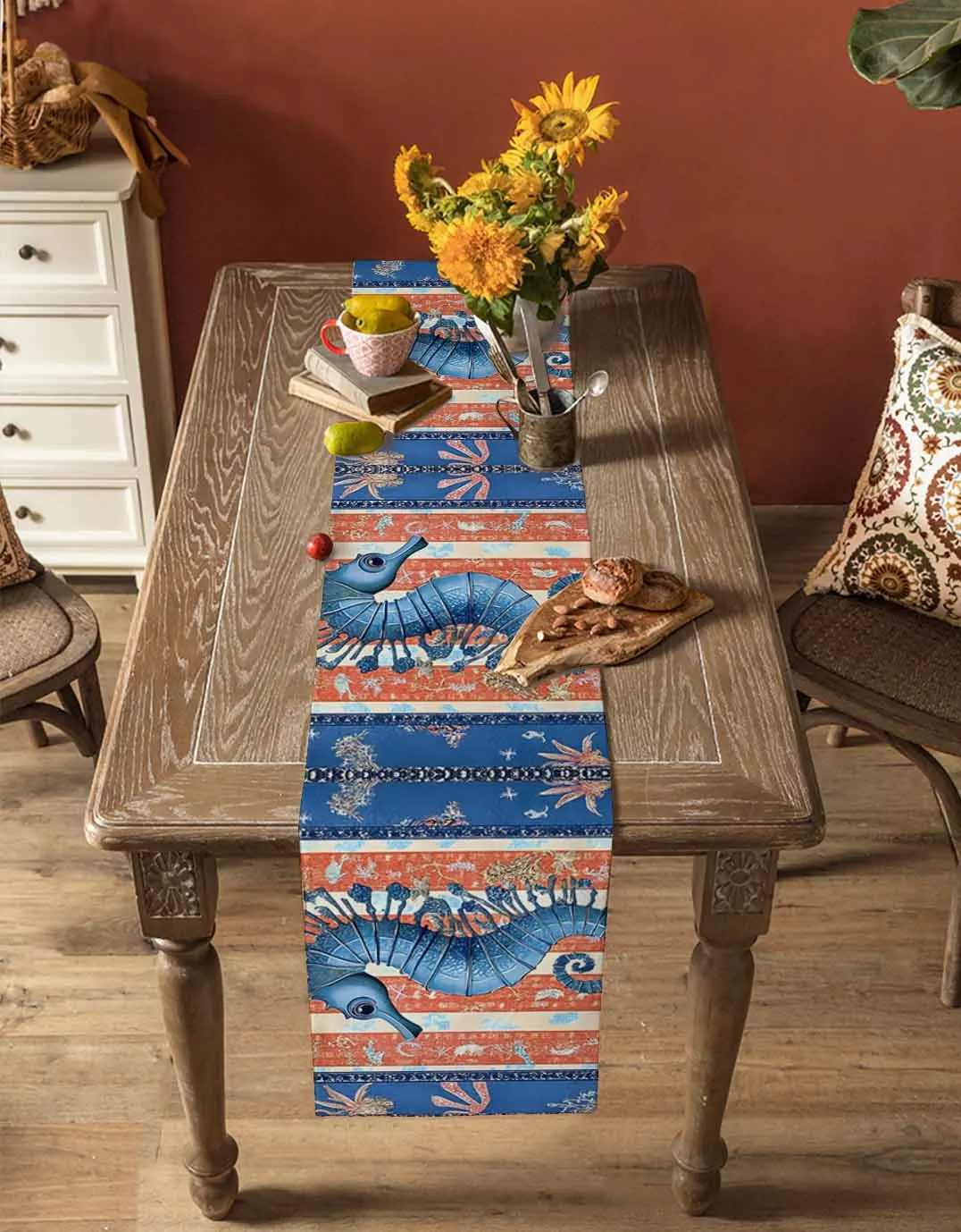 

Vintage Stripes Seahorse Table Runner Dining Table Decoration for Home Party Indoor
