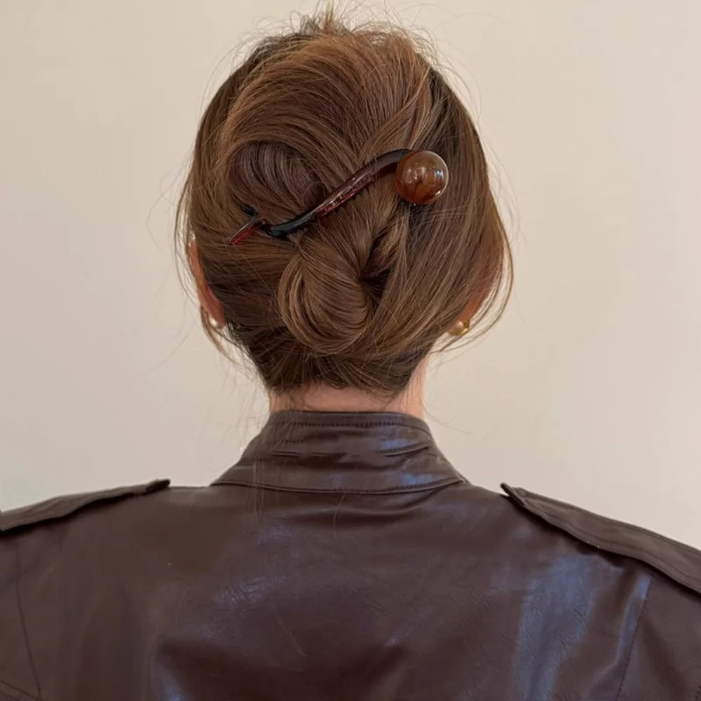 

Hairpin Bead Twisted Clip Frog Buckle Hair Styling Tool Line Grab Clip Hair Clip Hair Accessories Ponytail Clip Back Head