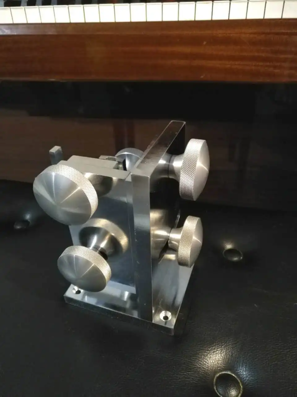 Piano hammer drilling jig