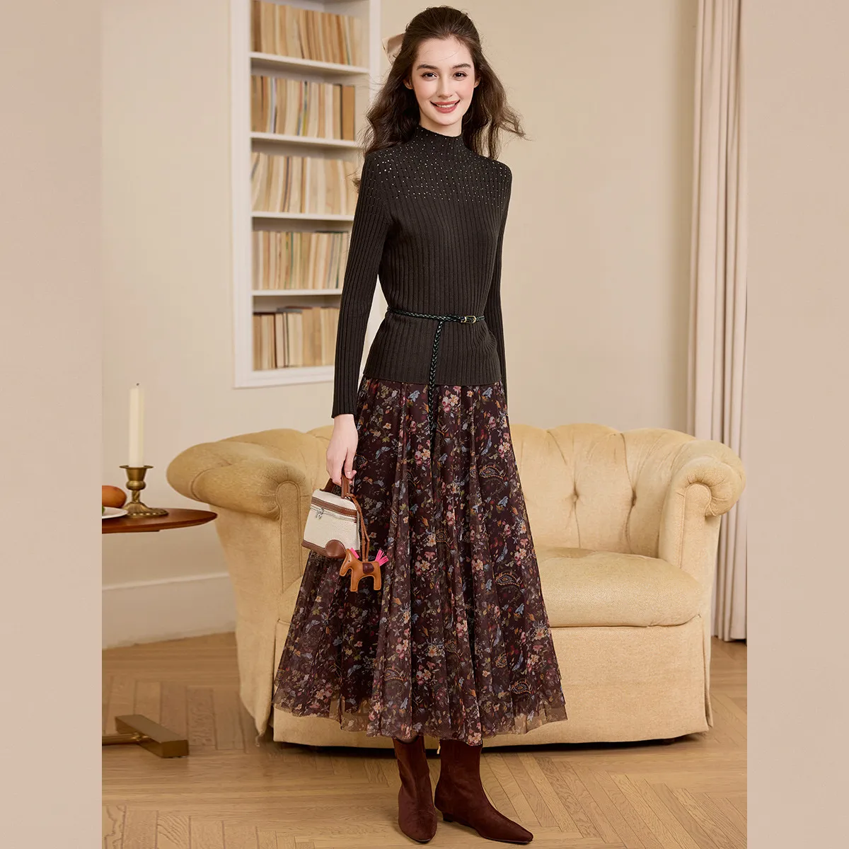 LOUIS-YAO シマーアクセント モックネック レディースセーター 2025 冬 プルオーバー ソフトシック スリムフィット 長袖 ニットセーター