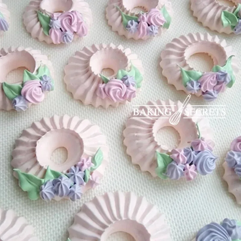 1/2 قطعة من ملفات تعريف الارتباط المخبوزة مع أطراف أنابيب مجوفة ، ملحقات مخبز الأنابيب اليابانية الشهيرة من روميو #4