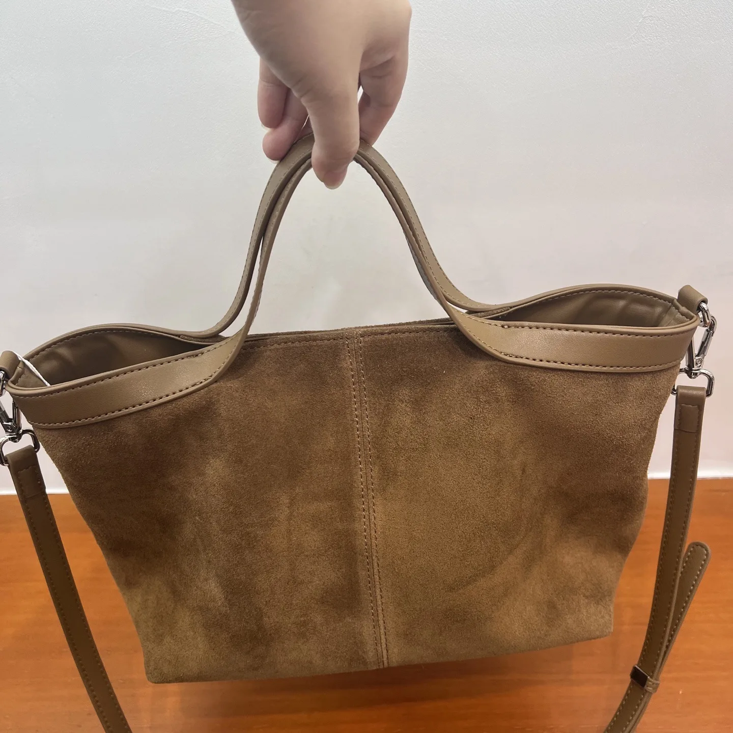 

Mendy Suede Bag Tote Bags Medium Size Genuine Leather Women Luxury Designer Handbags Top Handle Shoulder New In Handbag Soft