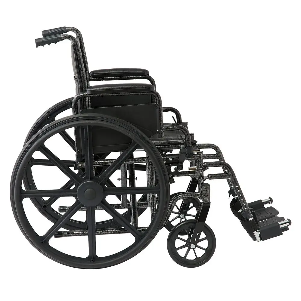 Cadeira de Rodas para Adultos com Braços Ajustáveis e Descanso para Pernas Retrátil; Assento de 18 Polegadas