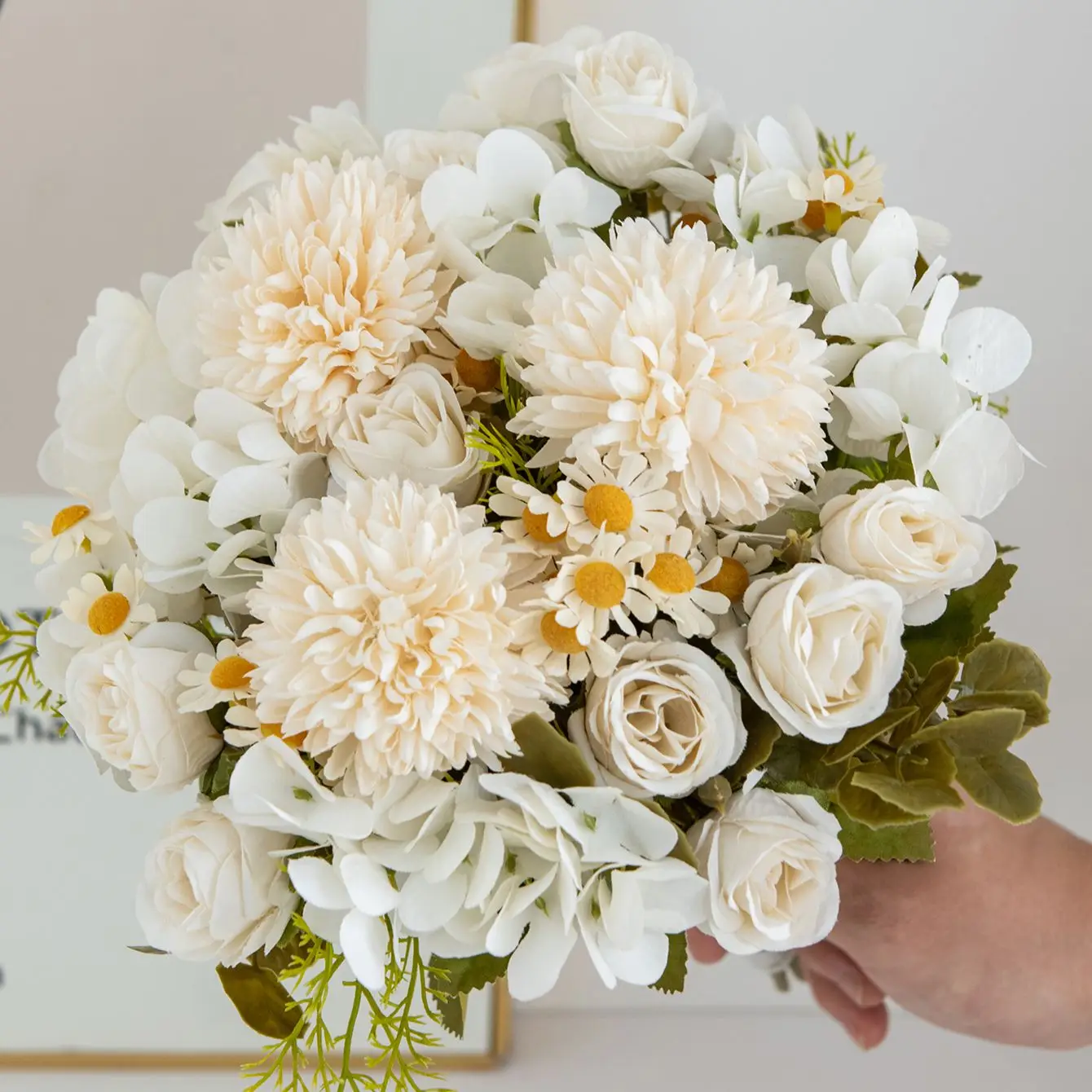 1pc Künstliche Blumen Kamille Rosen Stickerei Ball Kombination Festival Hause Vasen Tisch Dekorationen Hochzeit Box Zubehör