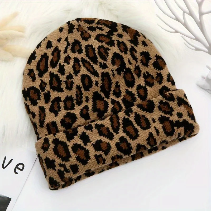 Leopard Print Knitted Beanie Hat Women Winter Warm Soft Stretch Cuffed Skull Cap Vintage Animal Pattern Daily Streetwear Beanies