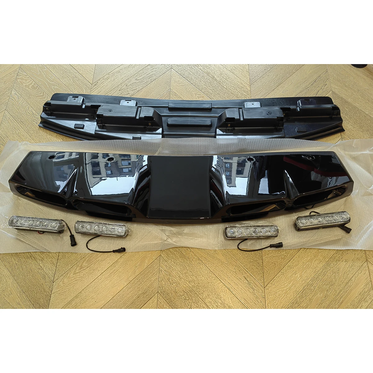 New Top Roof Light  Front Spoiler LED Spotlight Headlight for Defender 2021 2022 2023