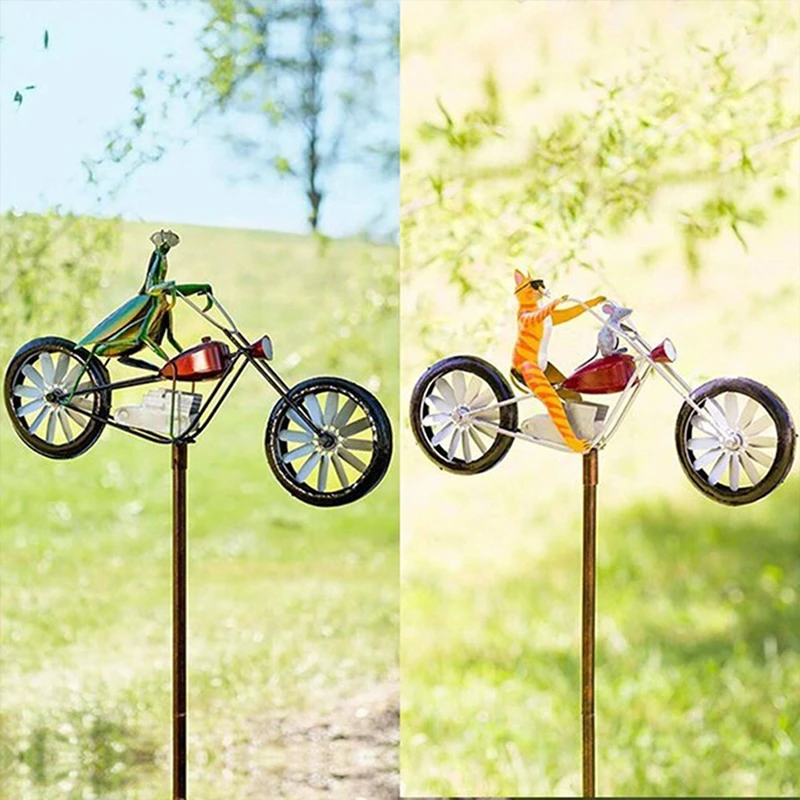 Frog Riding Motorcycle Garden Statue Metal Wind Spinner Whimsical Animal Yard Art Outdoor Ornament for Patio Lawn Decor