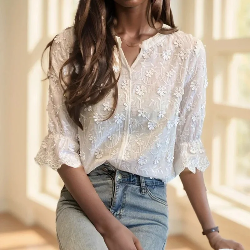 Summer New Elegant Lace Shirt Woman Casual White Embroidery Floral Ladies Tops Fashion New Short Sleeve Blouse Women Blusas 9638