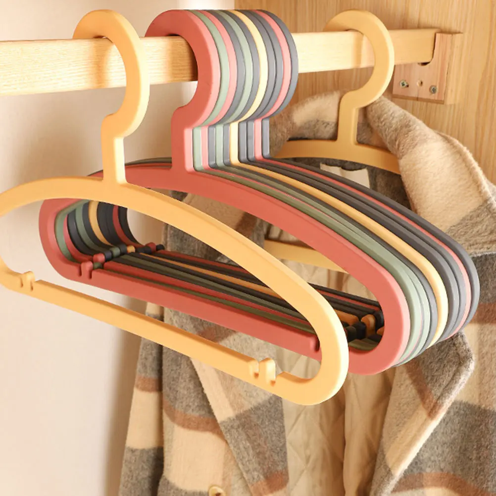 

10Pcs Seamless Non-Skid Hangers High Impact Strong Bearing Clothes Storage Red Clothes Hanger Home Supplies Costume Hanger