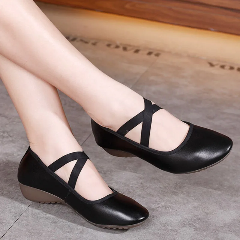 Women Shoes for Dancing Genuine Leather Soft Soles Girls Exercise Yoga Jazz Ballet Shoes Teachers's Shoes Adult Dancing Shoe