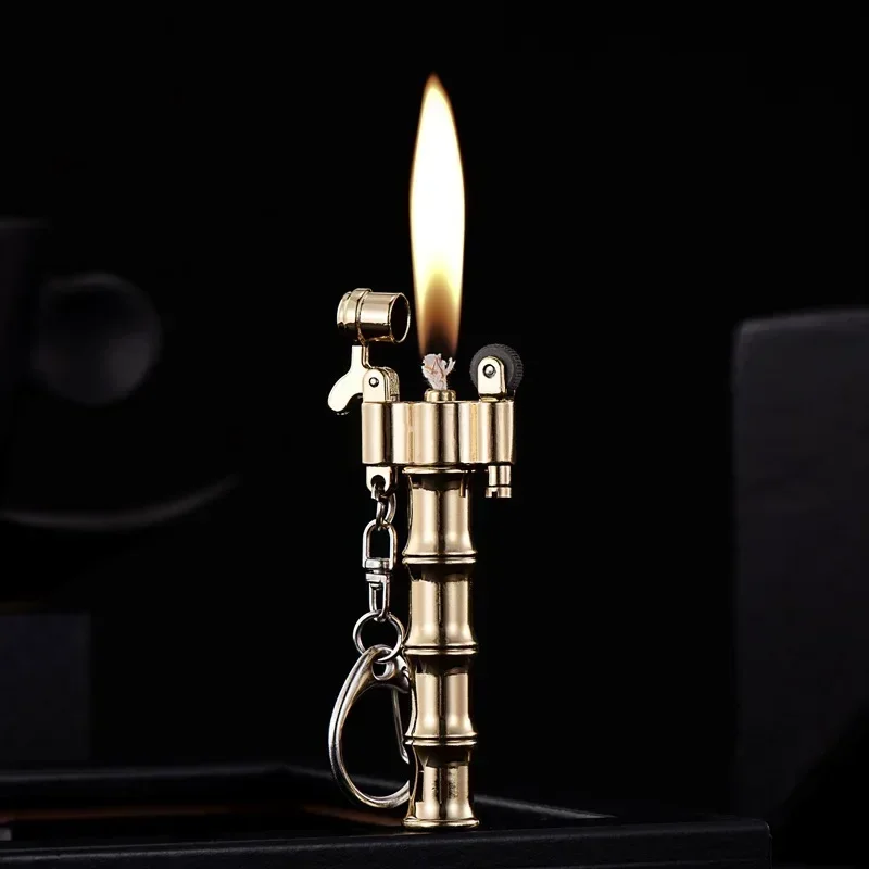 Brass keychain open flame lighter, bamboo mini metal lighter classic retro grinding wheel ignition gift men\'s smoking accessor