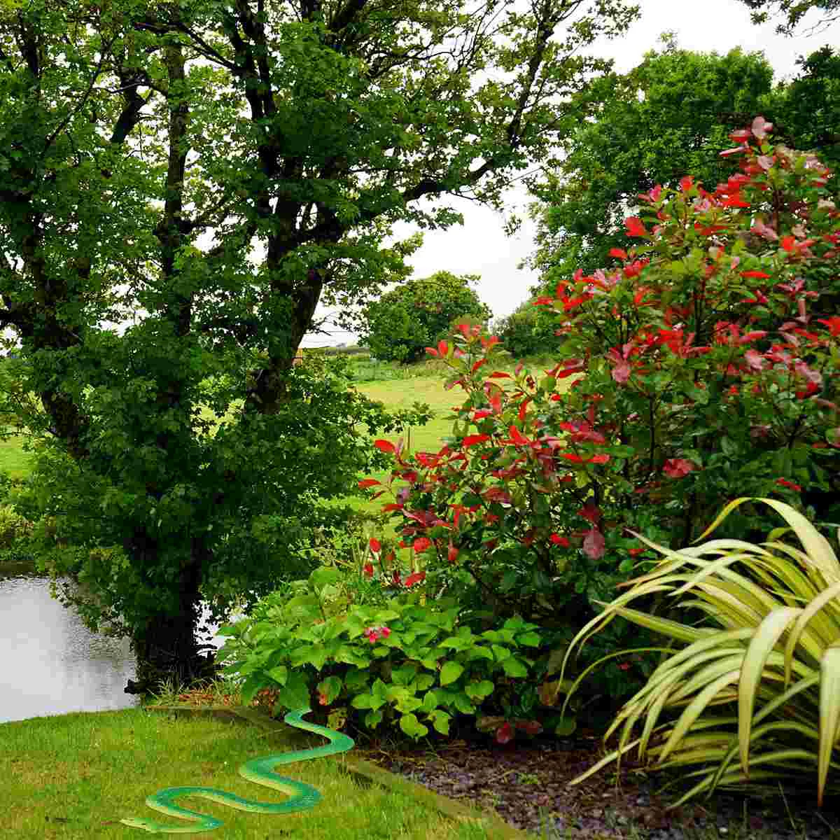 Simulated Snake Fake Stretchy Reptile Toys Stuffy Kids Artificial Props Child