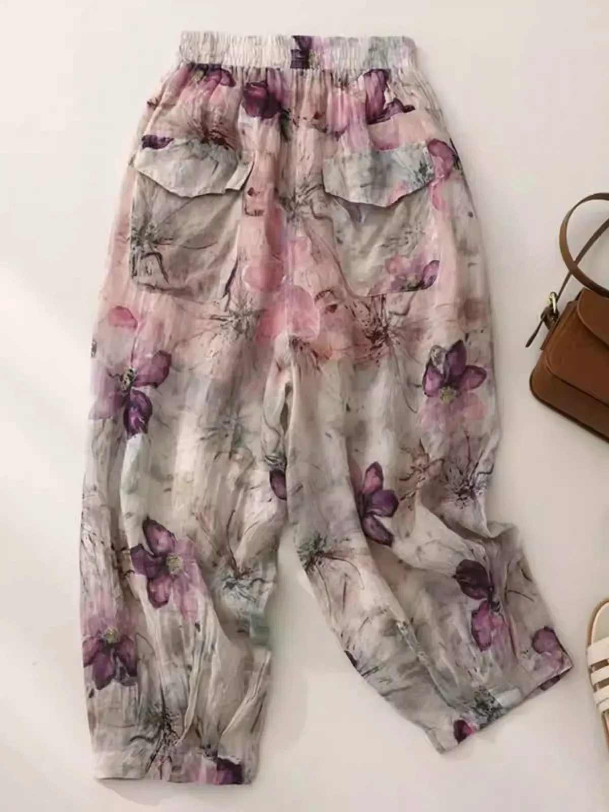 

Женские осенние брюки оверсайз с цветочным принтом, повседневные свободные брюки, универсальные.