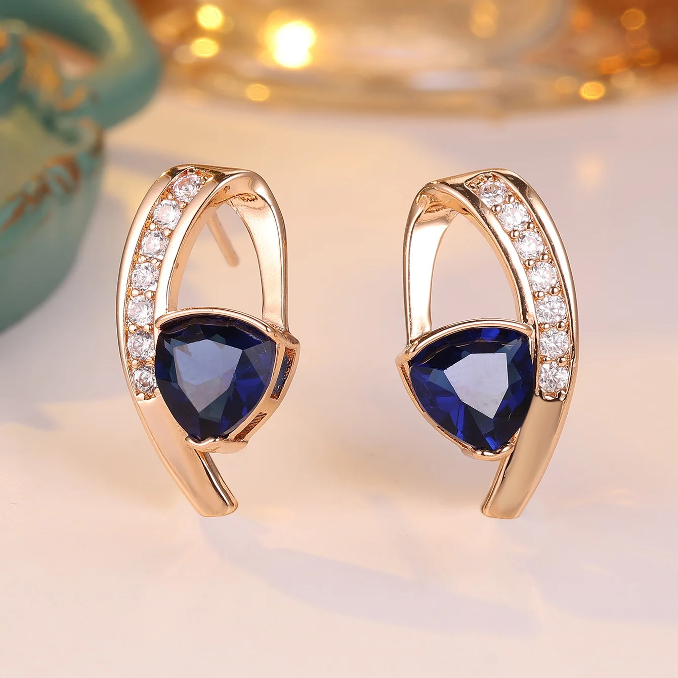Small Triangle Luxury Female Bule Zircon Stone Hoop Earrings New Fashion Gold Color Wedding Jewelry Party For Women
