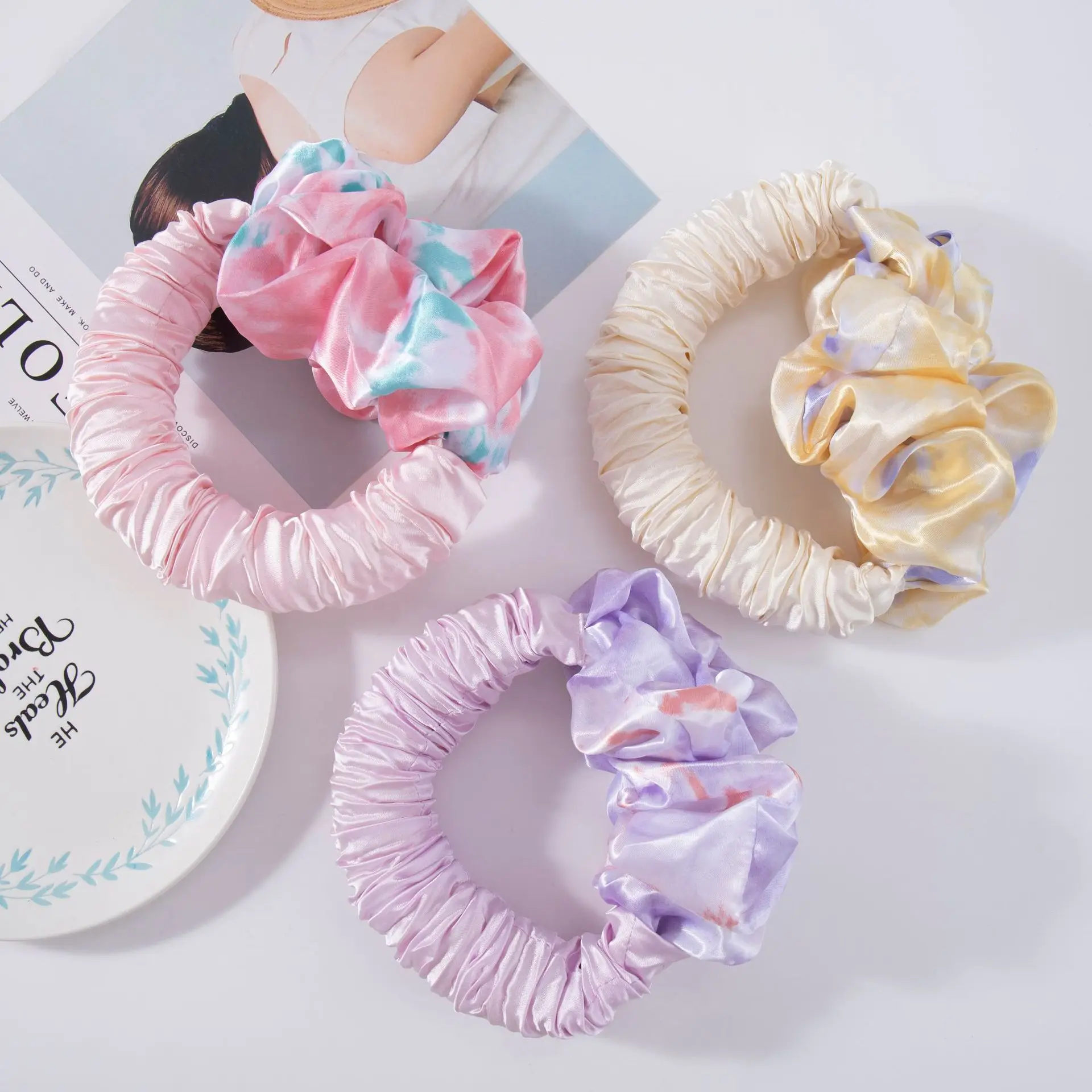 Tie-Dye Bun Updo Curling Iron Artifact Curly Hair Band Untraceable Portable Lazyman Sleep No-Iron Styling Hair-Friendly Big Wave