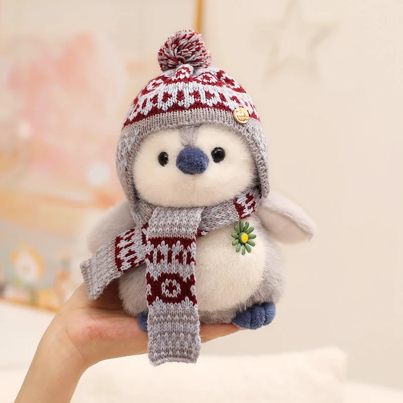 Bella soffice cartone animato cappello sciarpa pinguino peluche bambola cuscino grigio rosa animale peluche ciondolo decorazioni per la casa regalo per le ragazze dei ragazzi