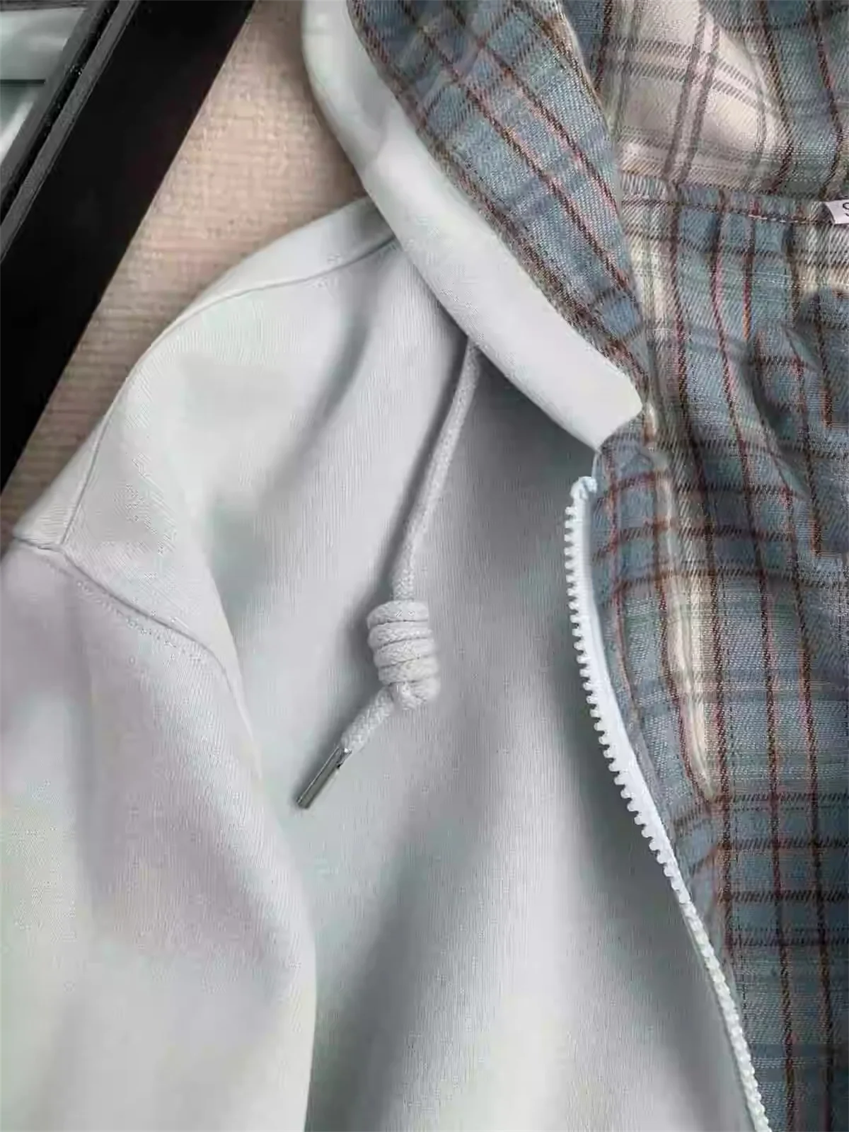 Nueva Sudadera con capucha con empalme de rejilla, colección de vestir para primavera y otoño, tendencias de moda informales, sensación de perezosa versátil