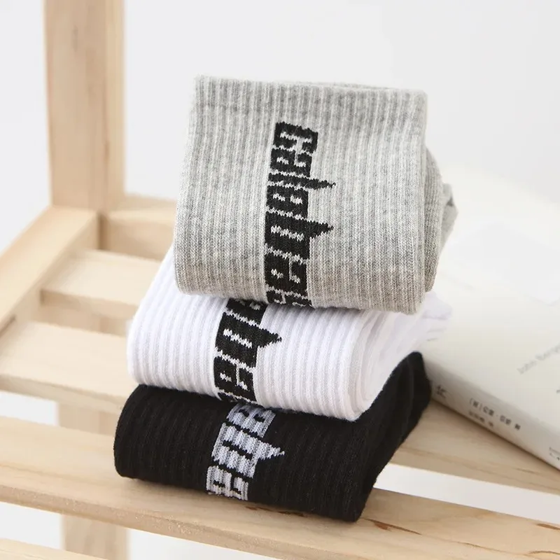 4Pair Socks Men Sports Breathable Socks Long Tube Cotton Socks Skateboard Casual Male Women Couples Fashion Hip-hop Tide Socks