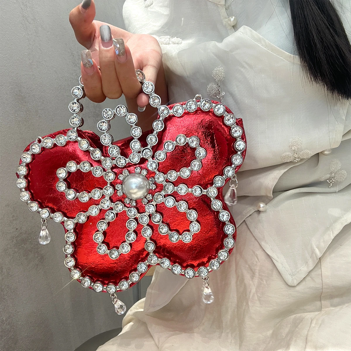 Fashion Evening Bags 2024 Luxury Bags Personality Metal Frame Flower Handbag Stylish Rhinestone Purses for Women