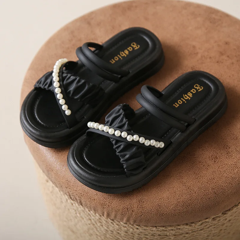 

Fashion Cross Pearl Outer Wear Shoes Anti Odor PVC Thick Soled Slippers Footwear Slides Sandals Slippers Women