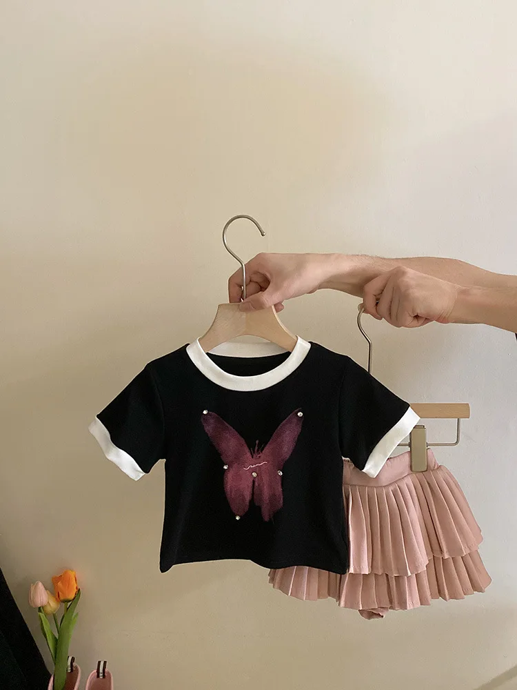 Chemise à manches courtes papillon pour petite fille, diamant léger, jupe plissée gâteau, ensemble deux pièces, été, nouveau, 2020