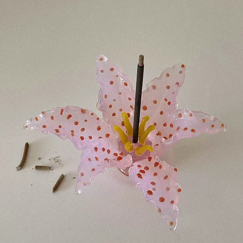 

New gift lily romantic incense insert ornament