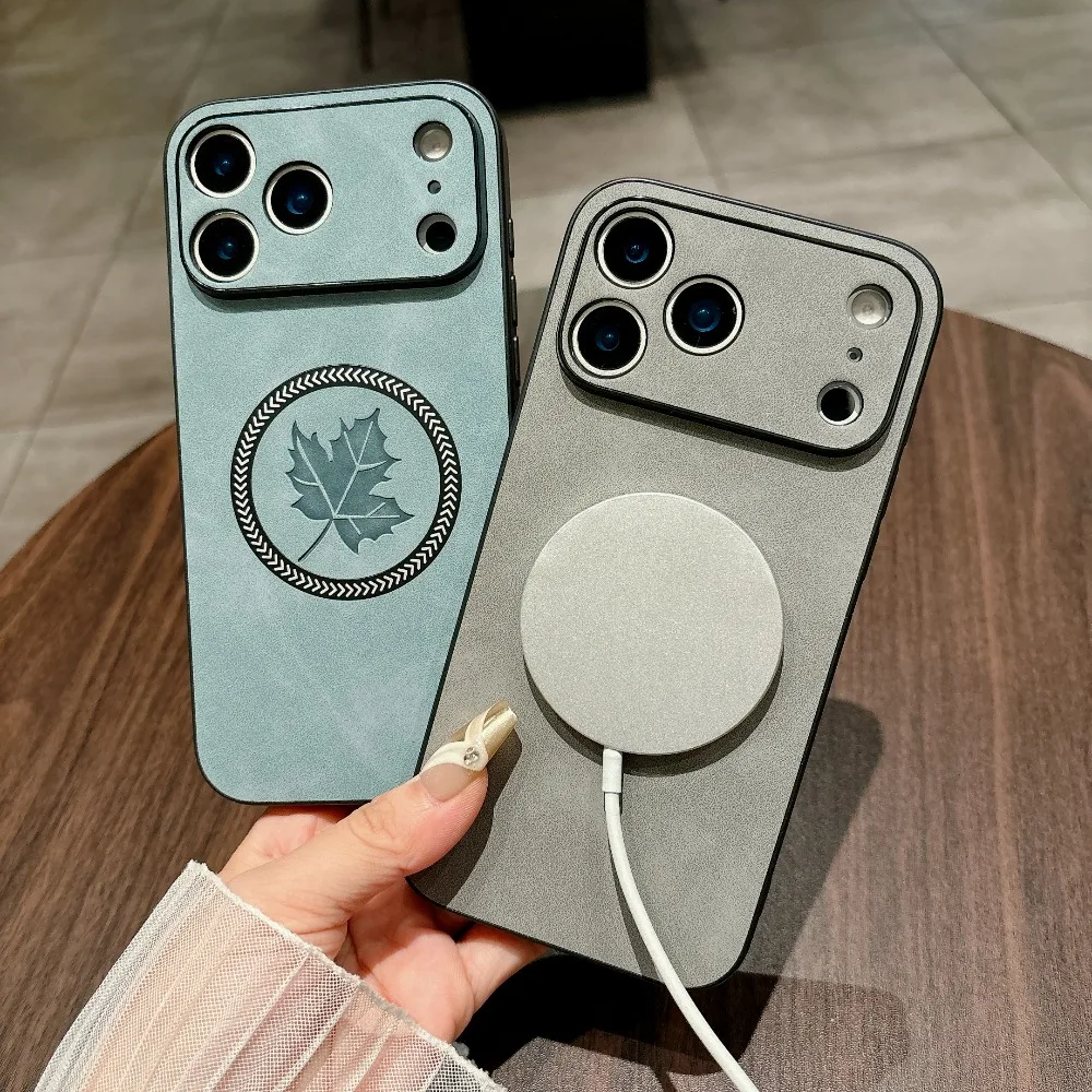 حافظة جلدية مغناطيسية لهاتف آيفون 17 برو ماكس 17 اير 17 برو غطاء ثلاثي الأبعاد منقوش على شكل ورقة القيقب مغناطيس ماج آمن كاميرا كاملة Fundas #6