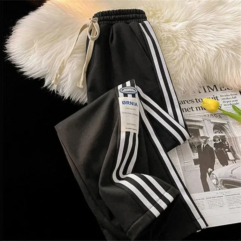 Spring Autumn Trousers 2023 New Loose Fashion Pocket Straight Wide-leg Pants Three-Bar Sports High-Waisted Casual Pants Female