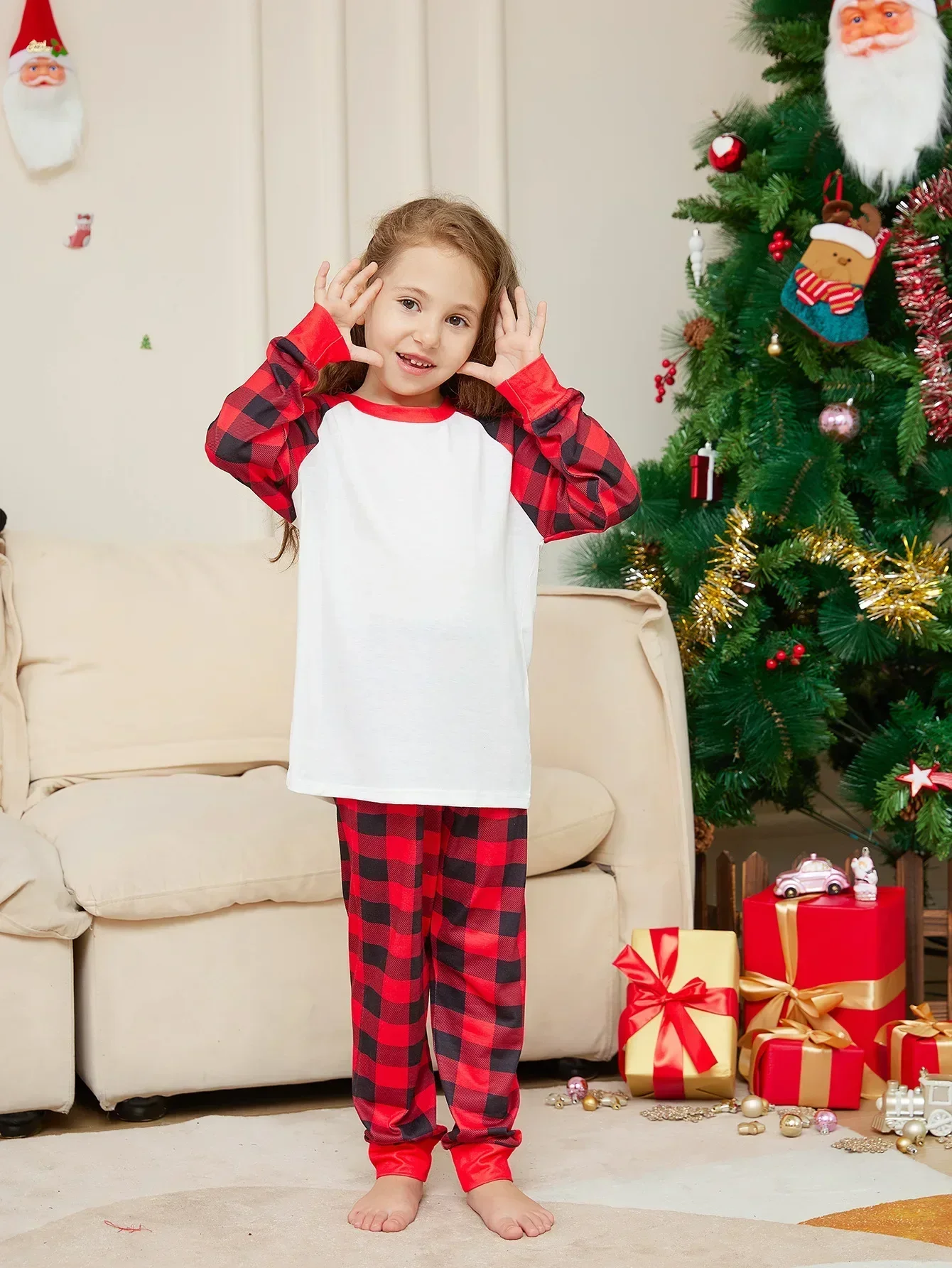 Conjunto de pijamas a juego de Navidad para niños y adultos, Pelele de bebé y perro, ropa de dormir a cuadros en blanco, aspecto familiar, 2024